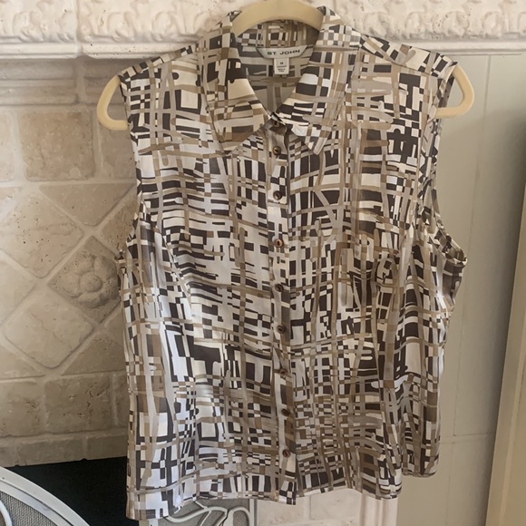 St. John’s Silk Button Up, Sleeveless Top - Picture 4 of 14